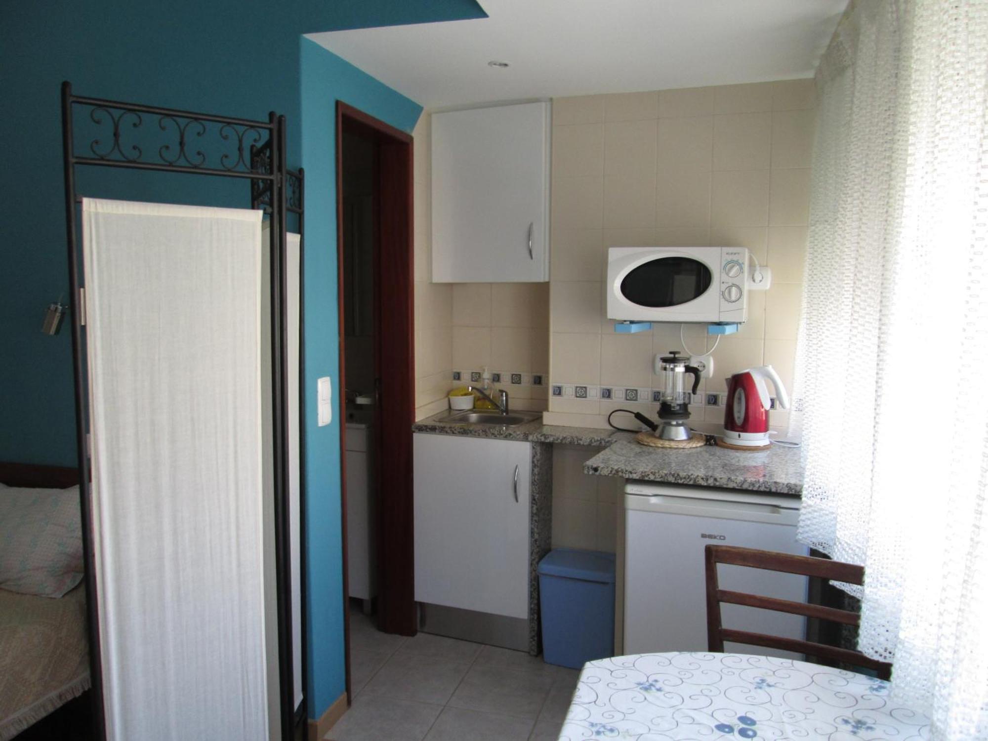 Hospedaria Bernardo Ericeira Ruang foto