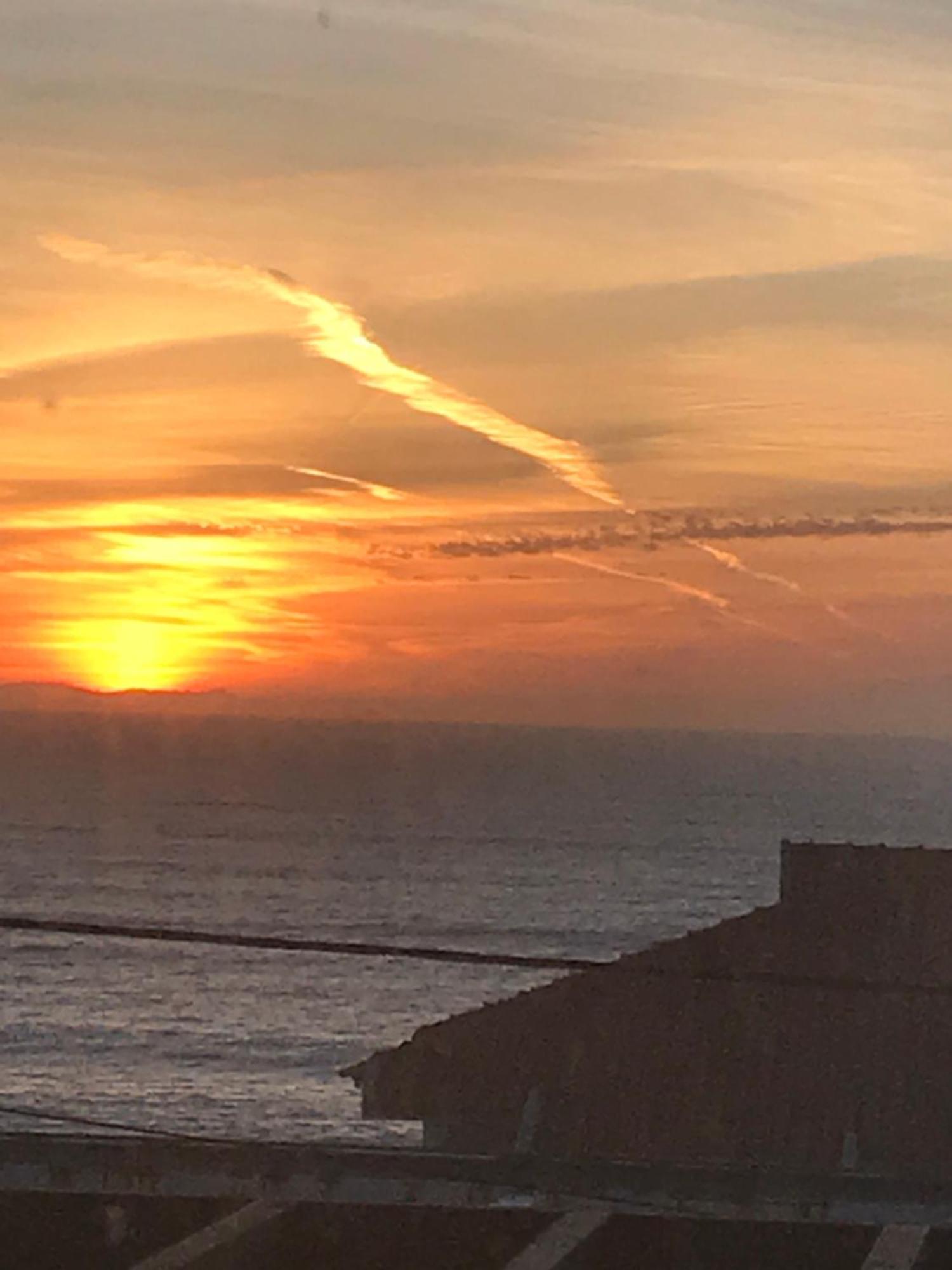 Hospedaria Bernardo Ericeira Bagian luar foto