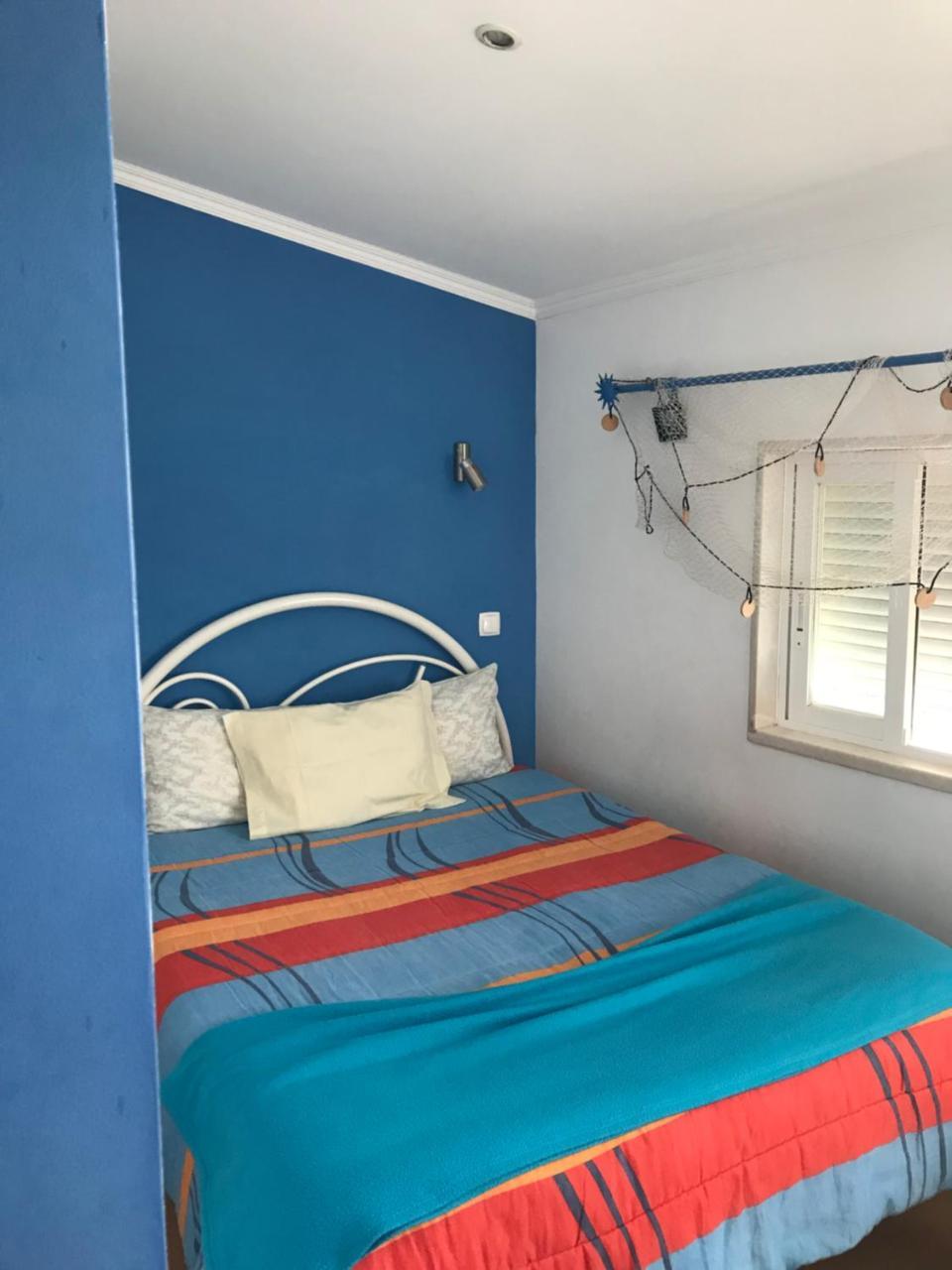 Hospedaria Bernardo Ericeira Bagian luar foto